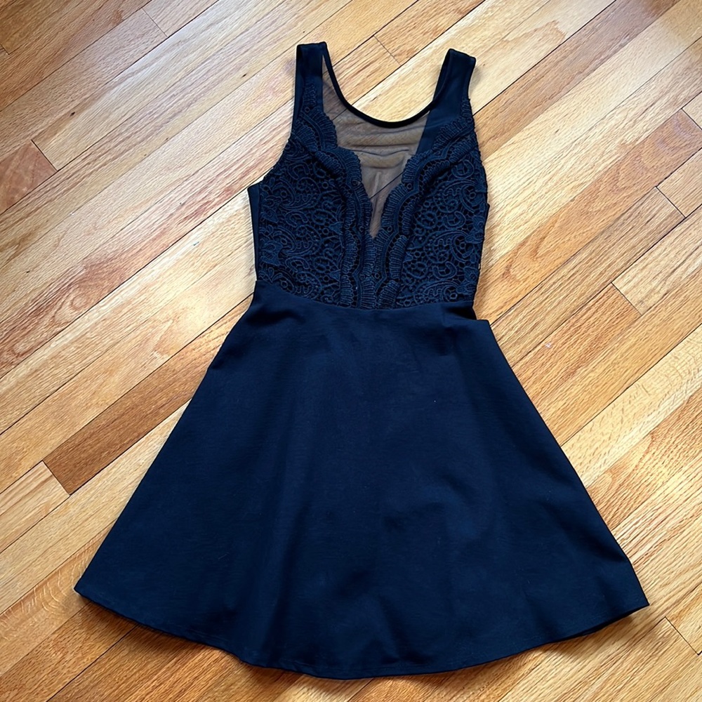 Lulus Black Skater Formal Dress with Lace — Size XS